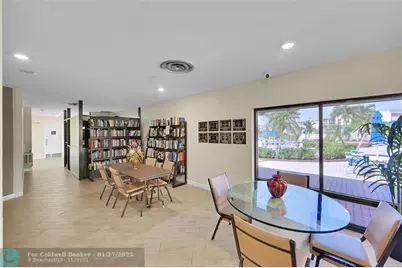 9121  Sunrise Lakes Blvd, Unit #113, Sunrise, FL 33322 - Photo 29