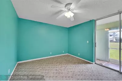 9121  Sunrise Lakes Blvd, Unit #113, Sunrise, FL 33322 - Photo 11