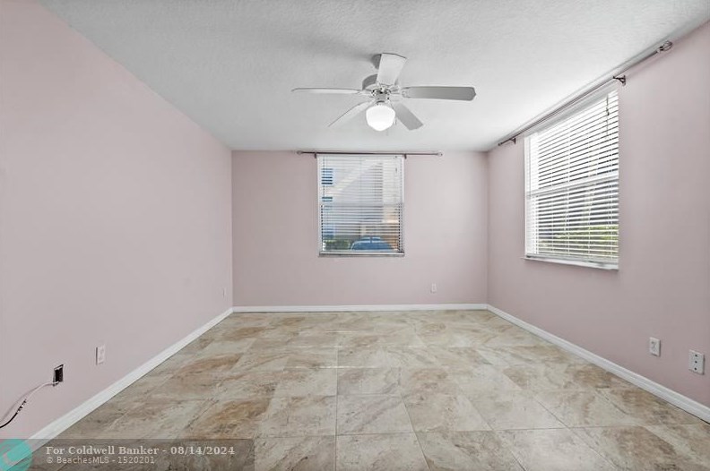 509 Sheridan St, Dania Beach FL  33004-5832 exterior