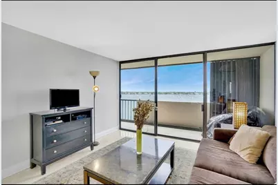 5200 N Flagler Dr, Unit #802, West Palm Beach, FL 33407 - Photo 21