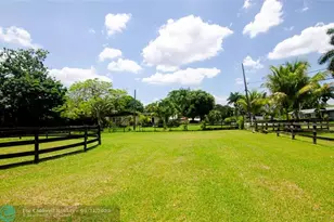 1765 SW 112th Ave, Davie, FL 33325 - Photo 5