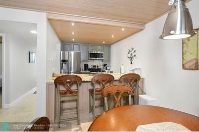 40 NE Plantation Rd, Unit #109, Stuart, FL 34996 - Photo 13