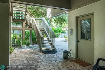 110  Amy Ann Ln, Vero Beach, FL 32963 - Photo 7