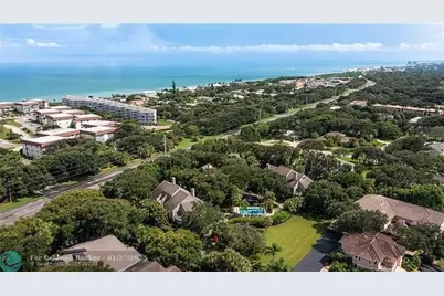 110  Amy Ann Ln, Vero Beach, FL 32963 - Photo 1