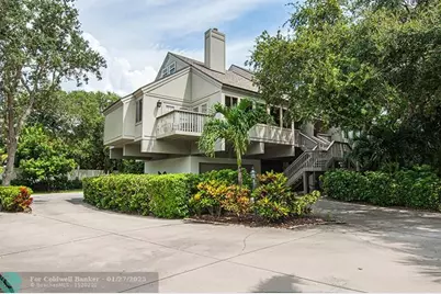 110  Amy Ann Ln, Vero Beach, FL 32963 - Photo 3