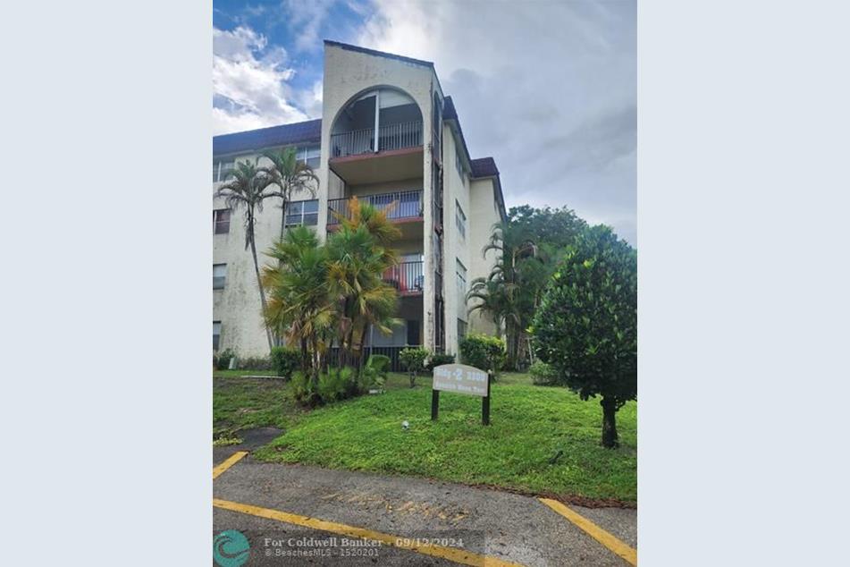 3300 Spanish Moss Terrace 407, Lauderhill, FL 33319 MLS F10461084