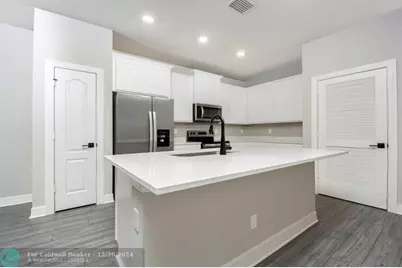 5408  Gladness Ct, Fort Pierce, FL 34947 - Photo 5