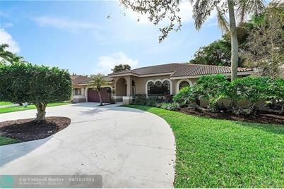 3958 NW 57th St, Coconut Creek, FL 33073 - Photo 1