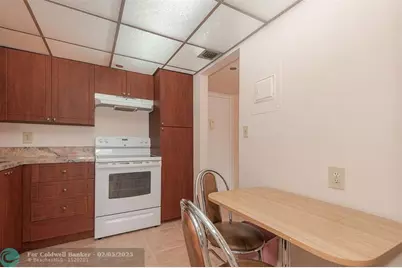 1000  Saint Charles Pl, Unit #220, Pembroke Pines, FL 33026 - Photo 15