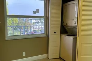 7680 NW 18th St, Margate, FL 33063 - Photo 13