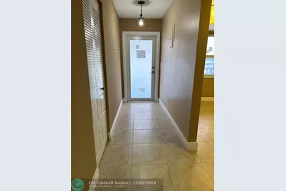 7680 NW 18th St, Unit #406, Margate, FL 33063 - Photo 7