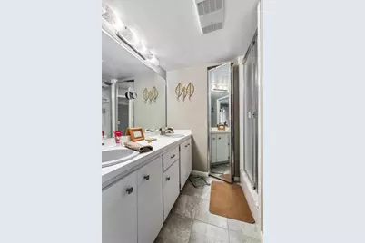 1170  6th Ave, Unit #9D, Vero Beach, FL 32960 - Photo 17