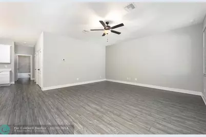 5406  Gladness Ct, Fort Pierce, FL 34947 - Photo 9