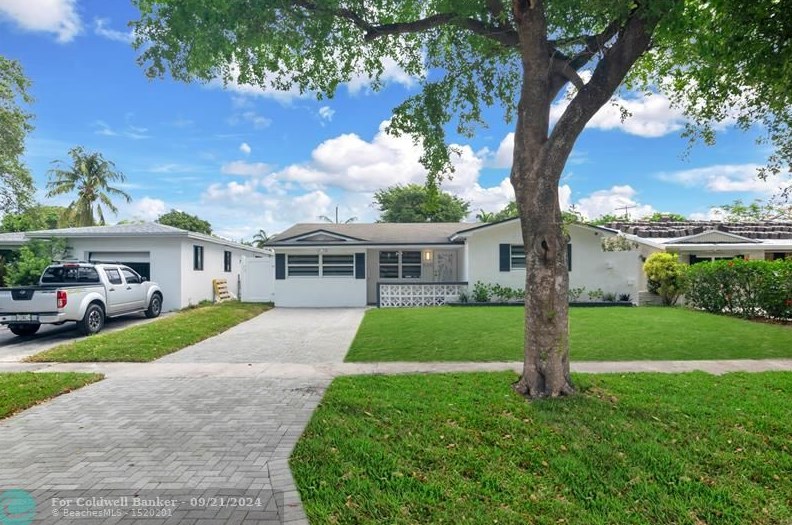 5311 Pierce St, Hollywood FL  33021-5733 exterior