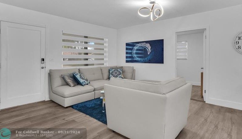 5311 Pierce St, Hollywood FL  33021-5733 exterior
