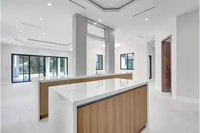 11951 SW 3rd St, Plantation, FL 33325 - Photo 9