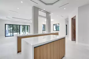 11951 SW 3rd St, Plantation, FL 33325 - Photo 9