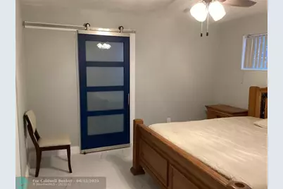 8571 NW 26th St, Sunrise, FL 33322 - Photo 7