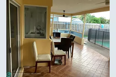 8571 NW 26th St, Sunrise, FL 33322 - Photo 15