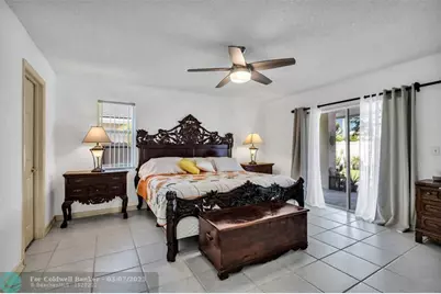 5210  Hawkes Bluff Ave, Davie, FL 33331 - Photo 25