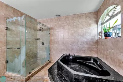 5210  Hawkes Bluff Ave, Davie, FL 33331 - Photo 23