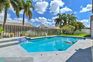 5210 Hawkes Bluff Ave, Davie, FL 33331 - Photo 27