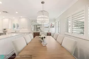 2140 NE 24th St, Wilton Manors, FL 33305 - Photo 15