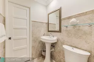 2140 NE 24th St, Wilton Manors, FL 33305 - Photo 37