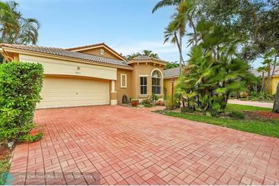 5875 NW 119th Dr, Coral Springs, FL 33076 - Photo 1