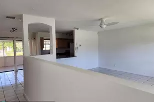 704 SW 4th St, Hallandale Beach, FL 33009 - Photo 29