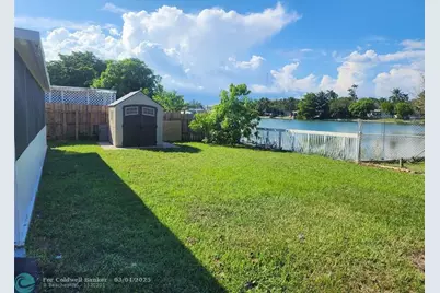 704 SW 4th St, Hallandale Beach, FL 33009 - Photo 5