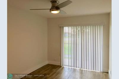 300 SW 134th Way, Unit #E210, Hollywood, FL 33027 - Photo 13