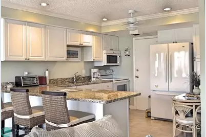 200  Diplomat Parkway, Unit #636, Hallandale Beach, FL 33009 - Photo 5