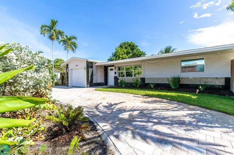 2728 Taft St, Hollywood FL 33020-2920 exterior