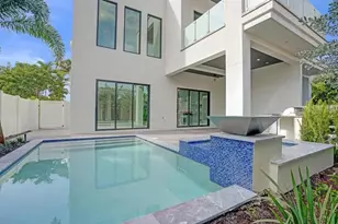 4524 Seagrape Dr Unit #1 N, Lauderdale by the Sea, FL 33308 - Photo 3