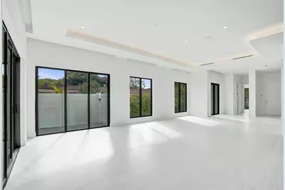 4524  Seagrape Dr, Unit #1 North, Lauderdale by the Sea, FL 33308 - Photo 17