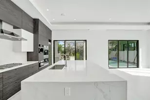 4524 Seagrape Dr Unit #2 S, Lauderdale by the Sea, FL 33308 - Photo 11