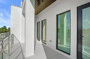 4524 Seagrape Dr Unit #2 S, Lauderdale by the Sea, FL 33308 - Photo 37