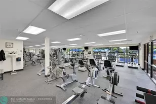 2711 NW 104th Ave, Sunrise, FL 33322 - Photo 33