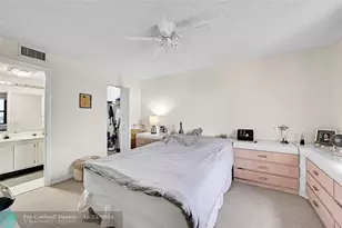 2711 NW 104th Ave, Sunrise, FL 33322 - Photo 15