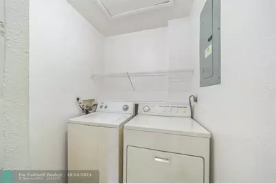 390 SW Colesbury Ave, Port Saint Lucie, FL 34953 - Photo 7