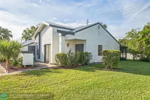 390 SW Colesbury Ave, Port Saint Lucie, FL 34953 - Photo 21