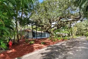 2211 SW 27th Terrace, Fort Lauderdale, FL 33312 - Photo 7