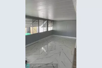 8700 SW 21st St, Davie, FL 33324 - Photo 3