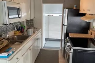 8700 SW 21st St, Davie, FL 33324 - Photo 7