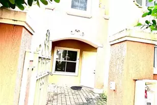 732 SW 106th Ave, Hollywood, FL 33025 - Photo 3