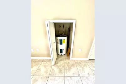 732 SW 106th Ave, Hollywood, FL 33025 - Photo 21