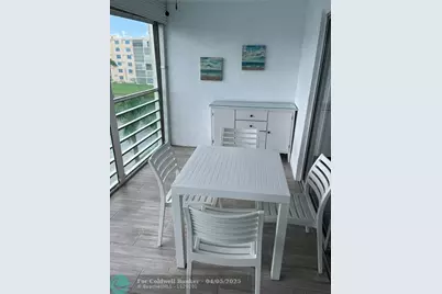 301 SE 3rd St, Unit #405, Dania Beach, FL 33004 - Photo 5