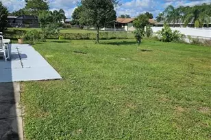 967 SE Breakwater Ave, Port Saint Lucie, FL 34983 - Photo 3