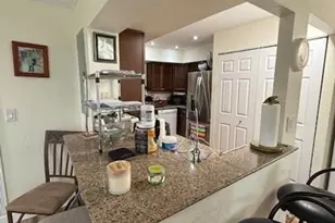 8040 SW 17th Pl, Davie, FL 33324 - Photo 7